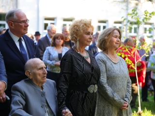 Díjátadó és szoboravatás az ünnepen - fotó: 