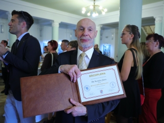 Díjátadó és szoboravatás az ünnepen - fotó: 