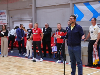 DKKA - Vasas - fotó: 