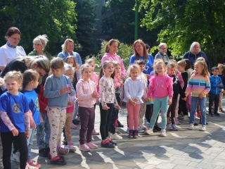 DLSZ-rajzverseny a mozi előtt (2025) - fotó: 