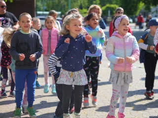 DLSZ-rajzverseny a mozi előtt (2025) - fotó: 