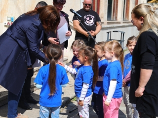 DLSZ-rajzverseny a mozi előtt (2025) - fotó: 