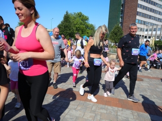 Jót, Fut a Város - Dunaújváros! (2025) - fotó: 