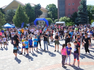 Jót, Fut a Város - Dunaújváros! (2025) - fotó: 