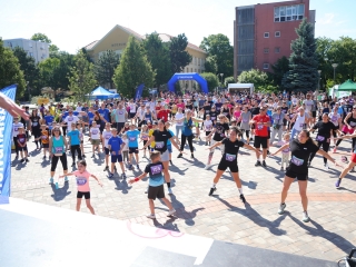 Jót, Fut a Város - Dunaújváros! (2025) - fotó: 