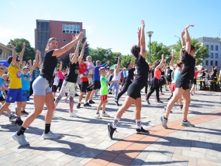 Jót, Fut a Város - Dunaújváros! (2025) - fotó: 