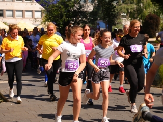 Jót, Fut a Város - Dunaújváros! (2025) - fotó: 