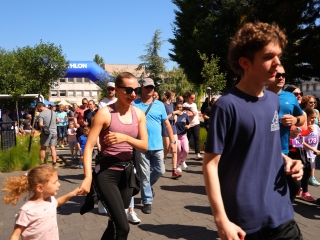 Jót, Fut a Város - Dunaújváros! (2025) - fotó: 