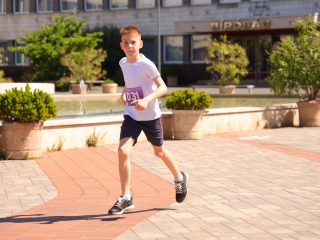 Jót, Fut a Város - Dunaújváros! (2025) - fotó: 