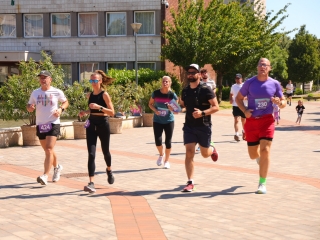 Jót, Fut a Város - Dunaújváros! (2025) - fotó: 