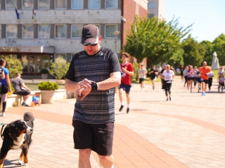 Jót, Fut a Város - Dunaújváros! (2025) - fotó: 