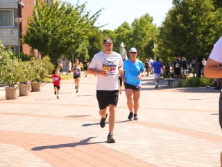 Jót, Fut a Város - Dunaújváros! (2025) - fotó: 