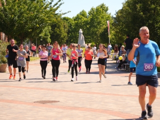 Jót, Fut a Város - Dunaújváros! (2025) - fotó: 