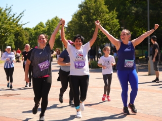 Jót, Fut a Város - Dunaújváros! (2025) - fotó: 