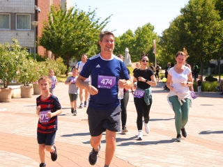 Jót, Fut a Város - Dunaújváros! (2025) - fotó: 