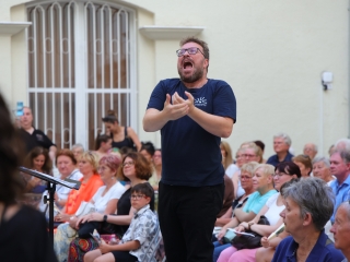 Parádés koncert a múzeumkertben - fotó: 