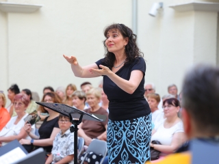 Parádés koncert a múzeumkertben - fotó: 