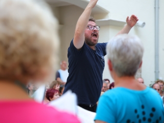 Parádés koncert a múzeumkertben - fotó: 