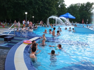 Strandok Éjszakája (2025) - fotó: 