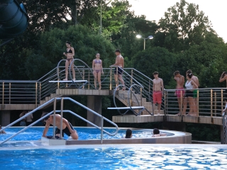 Strandok Éjszakája (2025) - fotó: 