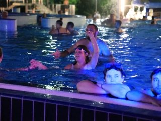 Strandok Éjszakája (2025) - fotó: 