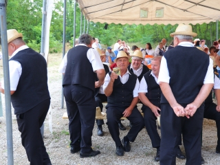 Hagyd otthon az unokád! (2025) - fotó: 