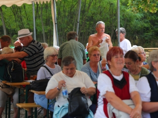 Hagyd otthon az unokád! (2025) - fotó: 