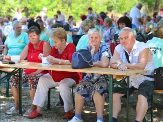 Hagyd otthon az unokád! (2025) - fotó: 