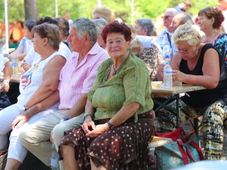 Hagyd otthon az unokád! (2025) - fotó: 