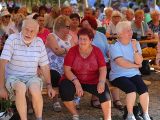 Hagyd otthon az unokád! (2025) - fotó: 