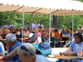 Hagyd otthon az unokád! (2025) - fotó: 