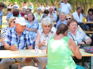 Hagyd otthon az unokád! (2025) - fotó: 