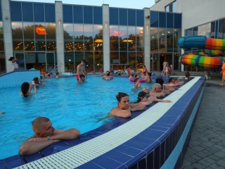 Holdfényfürdő (2025) - fotó: 