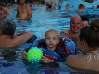 Holdfényfürdő (2025) - fotó: 