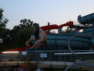 Holdfényfürdő (2025) - fotó: 