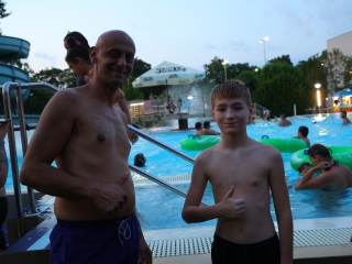 Holdfényfürdő (2025) - fotó: 