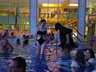 Holdfényfürdő (2025) - fotó: 