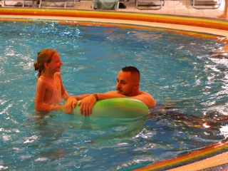 Holdfényfürdő (2025) - fotó: 