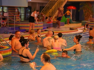 Holdfényfürdő (2025) - fotó: 