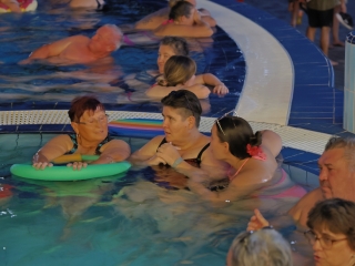 Holdfényfürdő (2025) - fotó: 