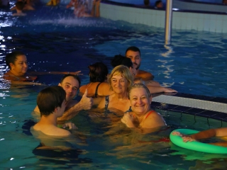 Holdfényfürdő (2025) - fotó: 