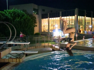 Holdfényfürdő (2025) - fotó: 