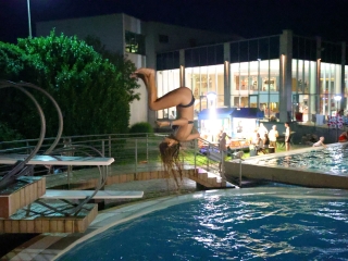 Holdfényfürdő (2025) - fotó: 