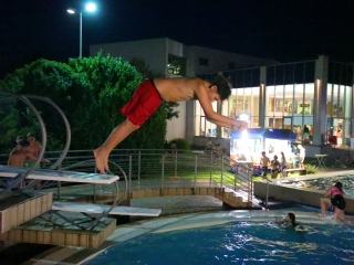 Holdfényfürdő (2025) - fotó: 