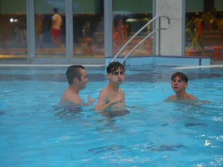 Nyárzáró esti buli az élményfürdőben - fotó: 