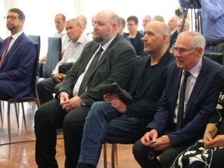 A közgyűlési terem névadó ünnepsége - fotó: 