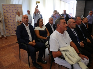 A közgyűlési terem névadó ünnepsége - fotó: 