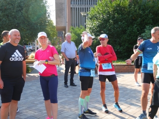 Fuss velünk, fuss értünk (2025) - fotó: 