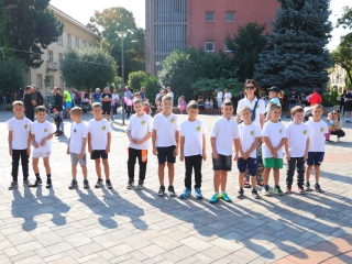 Fuss velünk, fuss értünk (2025) - fotó: 