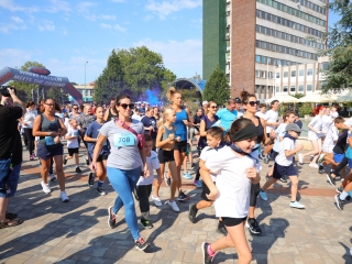 Fuss velünk, fuss értünk (2025) - fotó: 